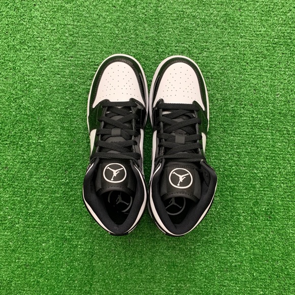 🐼*NEW* Air Jordan 1 Mid “Carbon Fibre” (GS) - Picture 6 of 10